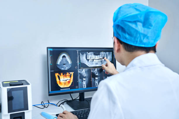 Best Weekend Emergency Dentist in Maywood, IL